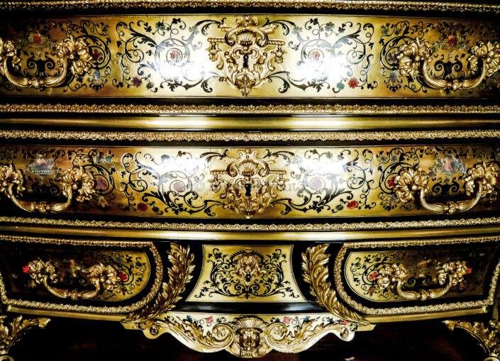 Famous historic french furniture designer, Jean Henri Riesener, official Cabinetmaker of Furniture for the Crown. King Louis XIV You Fancy Huh Sun King II Château de Versailles